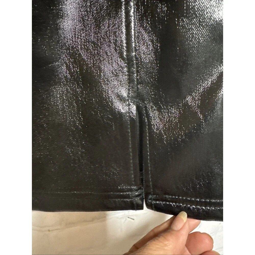 Free People Skirt Womens 2 Black Faux Leather Mini Zip Front Lined Edgy Style